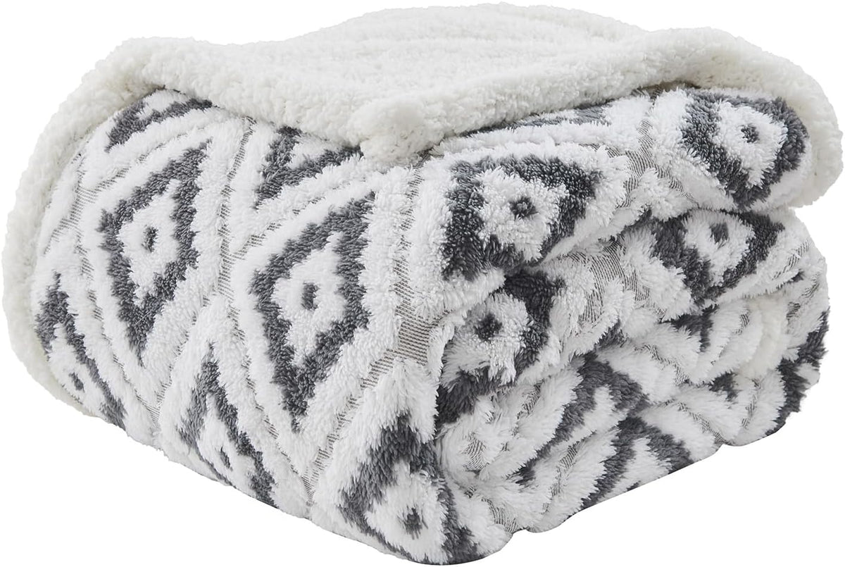 Crescent Diamond Jacquard Sherpa Throw Blanket
