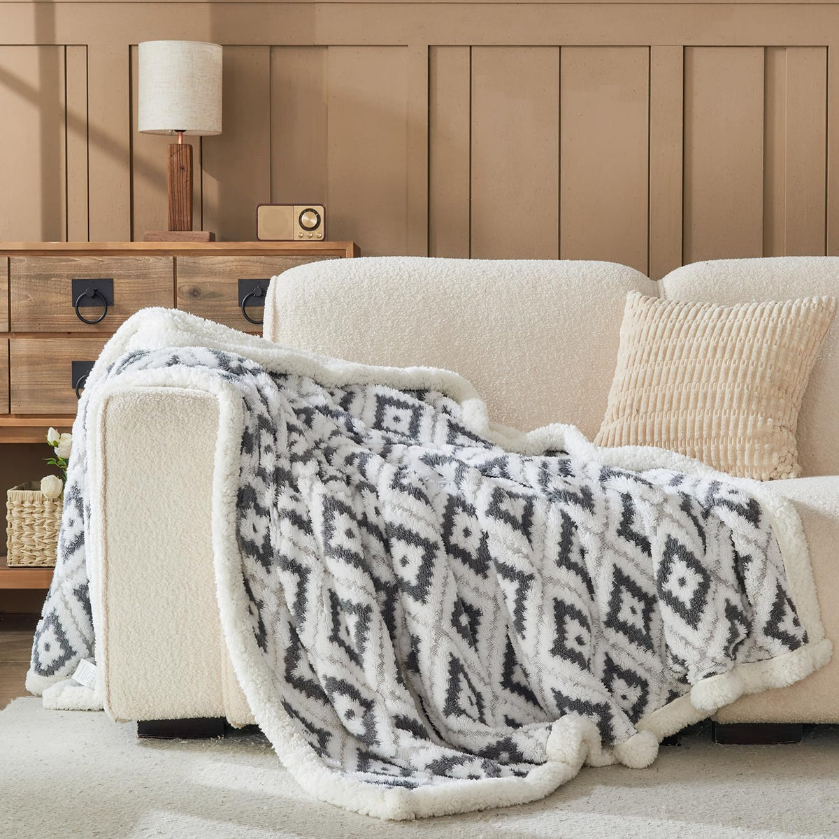 Crescent Diamond Jacquard Sherpa Throw Blanket